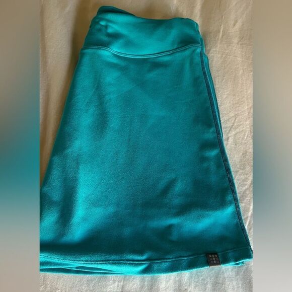 Title 9 Turquoise Tennis skirt - Picture 4 of 5